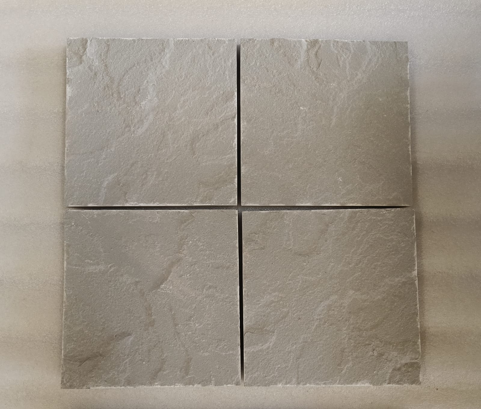 Ashen Ridge - Natural